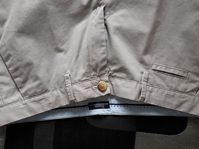 Pantalón chino