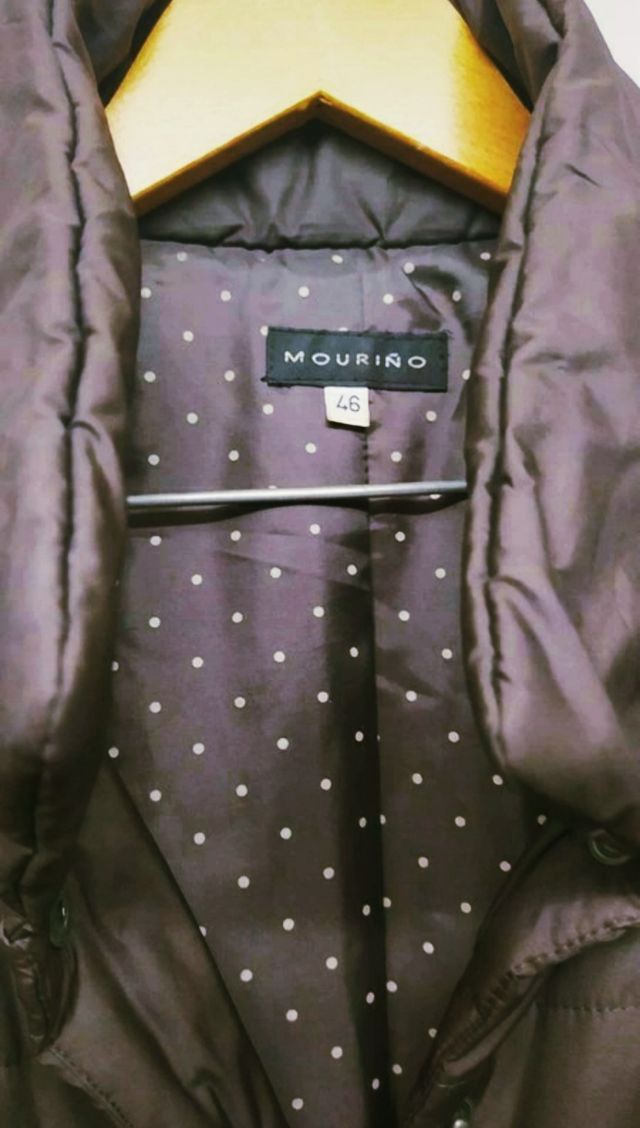 cómodo plumífero,no pesa y abriga