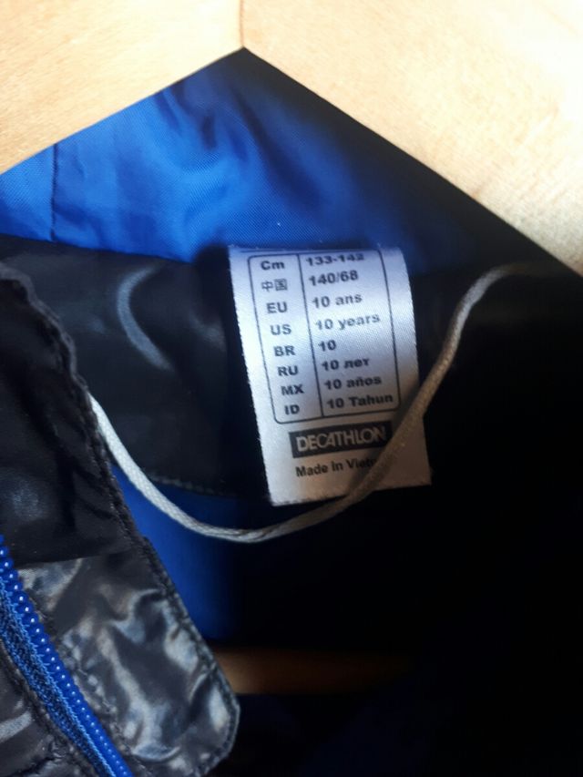 Anorak Decthlon 10 años