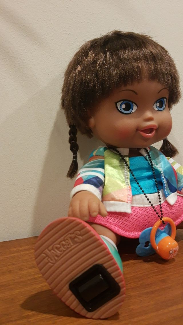 MUÑECA FAMOSA SUZY SPRINT PATINADORA REGALO NIÑAS