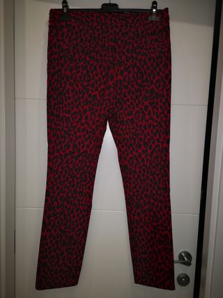 توقع حصانة مراسلة pantalon leopardo rojo zara - onburningpages.com