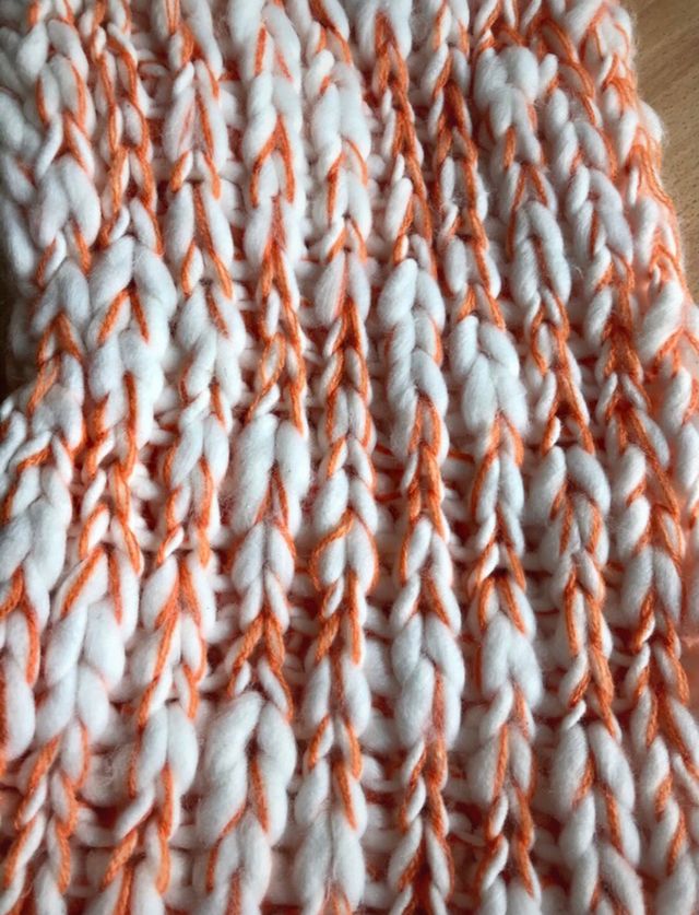 Conjunto bufanda y guantes de mujer