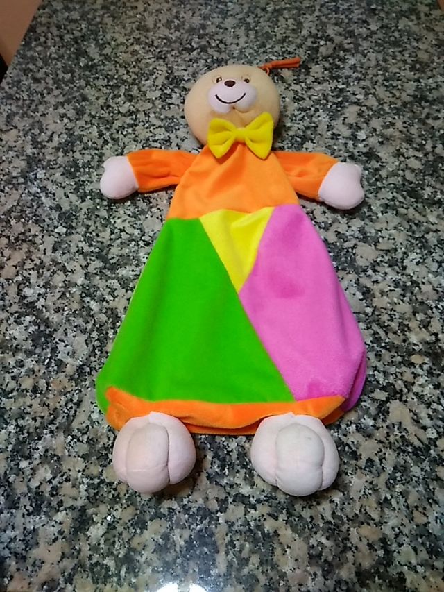 muñeco para guardar pijama