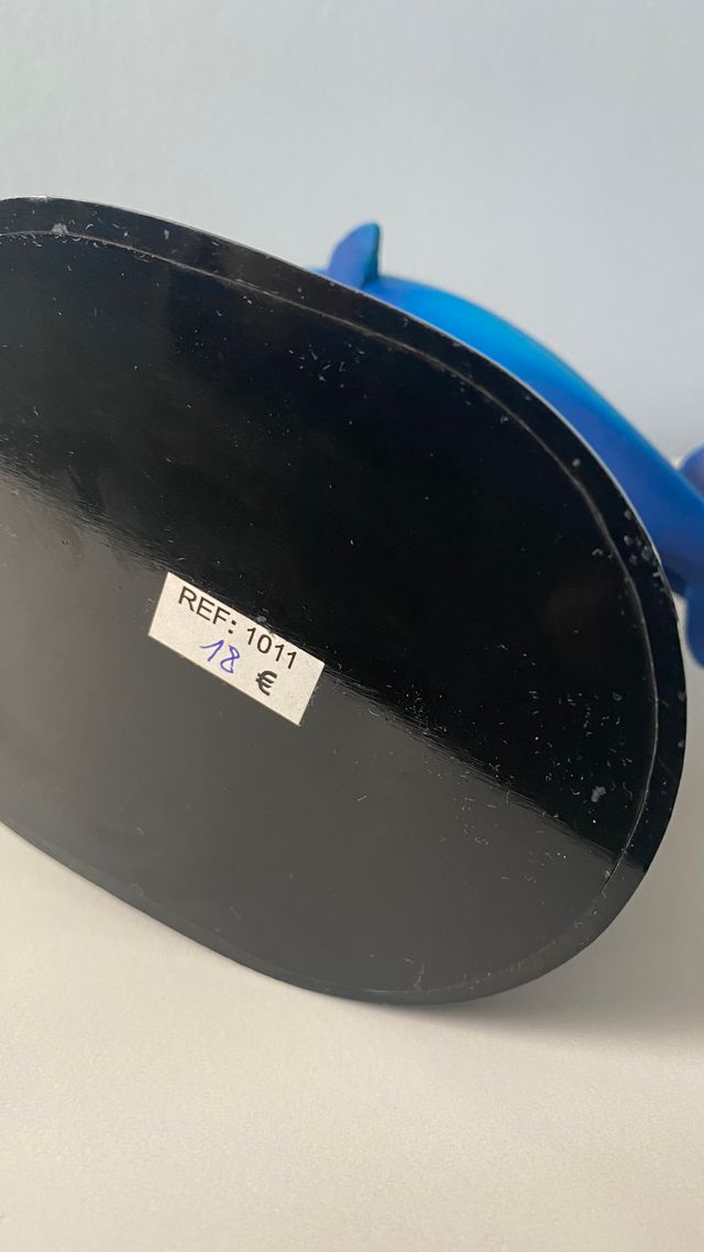 FIGURA PAREJA DELFINES RESINA CON PEANA