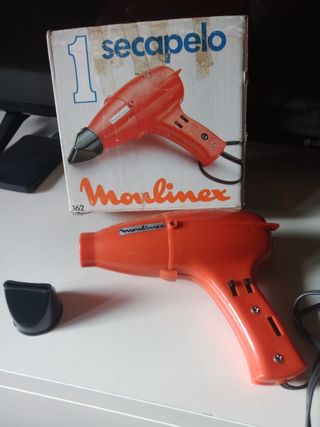 Secador de pelo vintage de segunda mano por 15 EUR en Gijón en WALLAPOP