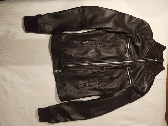 Chaqueta piel marrón