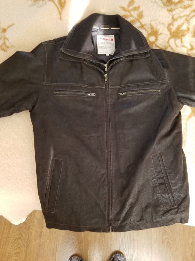 Cazadora de Cuero Marrón Oscuro