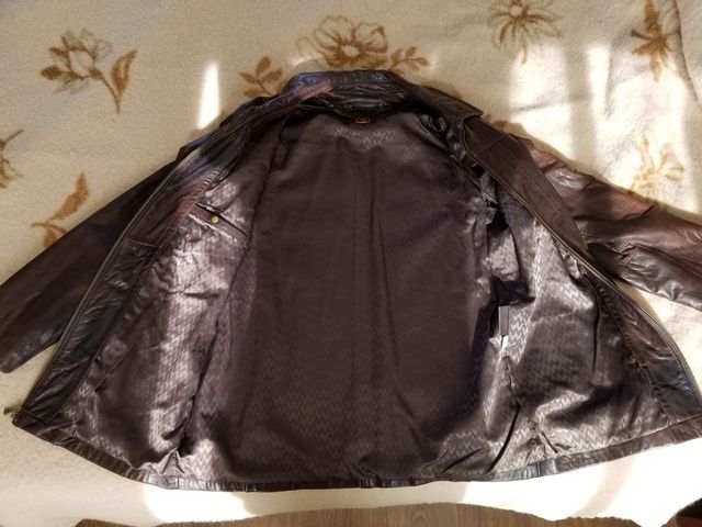 Abrigo de Cuero Marrón Largo