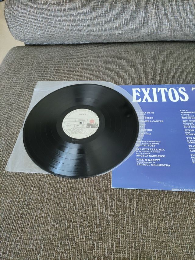 Disco de Vinilo Éxitos del 77 en LP