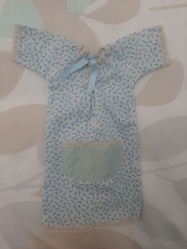 Vestido para marioneta. Teatro títeres.