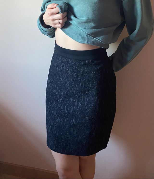 Falda ESPRIT estampado floral en encaje