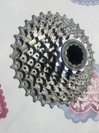 Cassette Shimano HG 9v 11/32 D'occasion – Modèle 21591