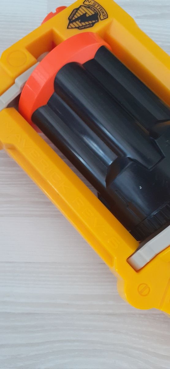 NERF MAVERICK REV-6