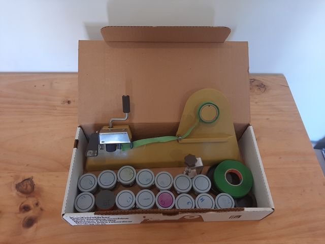 Máquina para rebordear