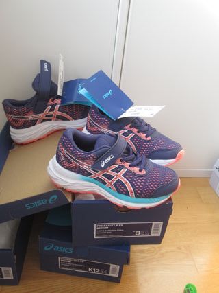 Asics NUEVAS Pre Excite 6 PS T.29,T.30 de segunda mano por 30 EUR en  Logroño en WALLAPOP