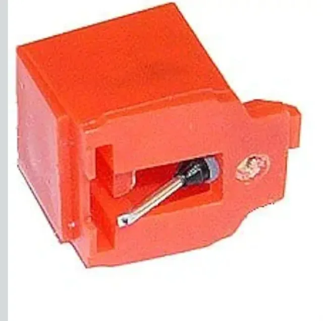 AGUJAS Y CÁPSULAS PARA TOCADISCOS AMPLIO STOCK