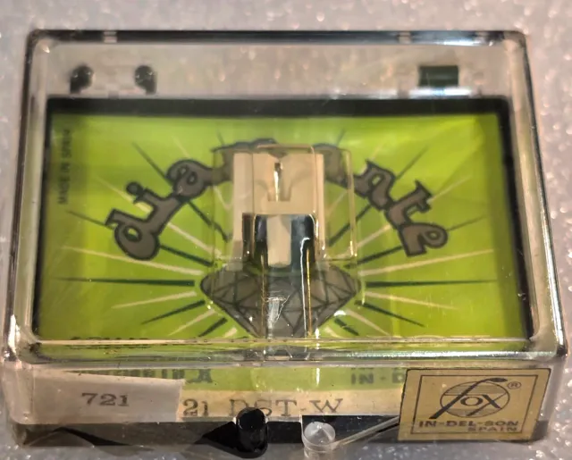 AGUJAS Y CÁPSULAS PARA TOCADISCOS AMPLIO STOCK