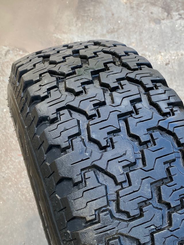 Llanta con neumatico