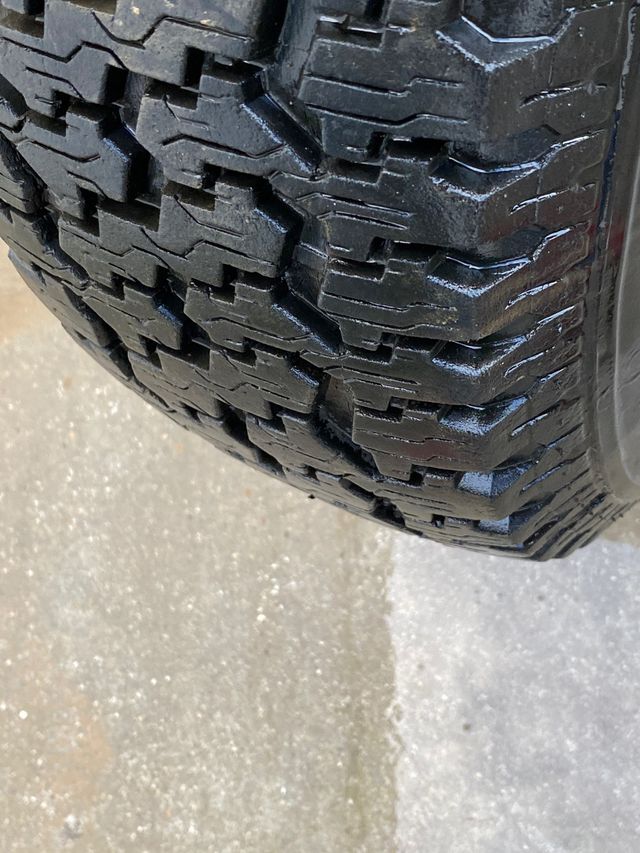 Llanta con neumatico