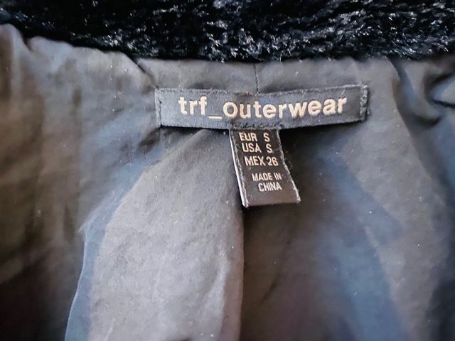 Abrigo de pelo negro Zara