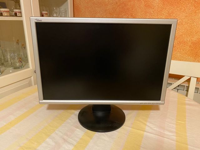 Monitor PC 22" Fujitsu Samsung