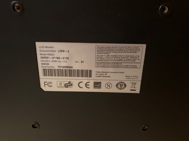 Monitor PC 22" Fujitsu Samsung