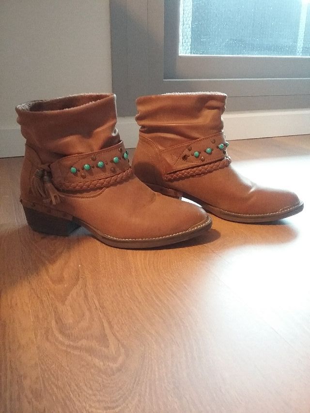 Botines piel talla 39