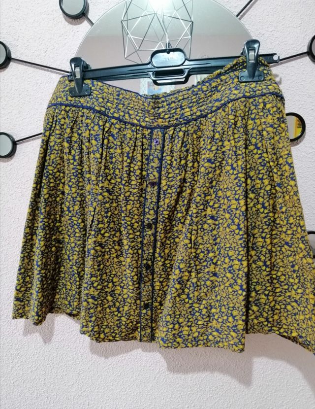 Falda de algodón talla L , nueva