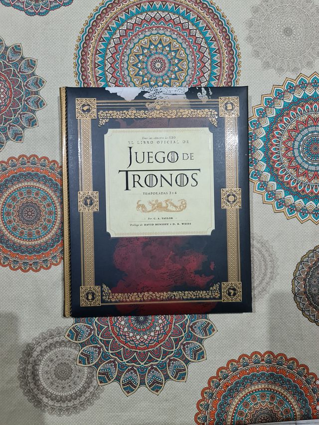 Tras Las Cámaras De Hbo Juego De Tronos De Segunda Mano Por 30 En Badalona En Wallapop