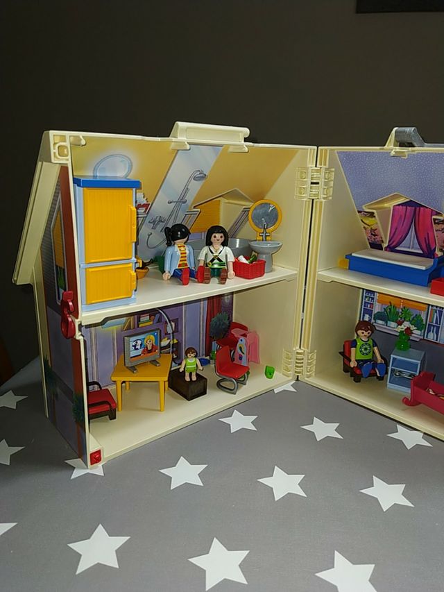 MALETIN CASA PLAYMOBIL