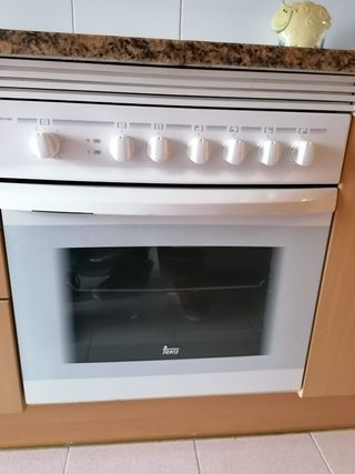 Horno y vitro de segunda mano por 140 EUR en Alcorcón en WALLAPOP