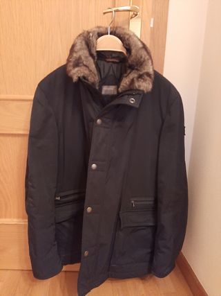 Tienda Chamarra Parka Azul Marino cuello alzado