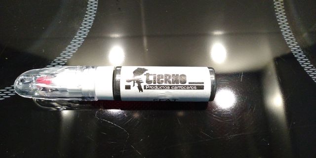 Pincel de retoque NUEVO Gris delfín LW7Y bicapa