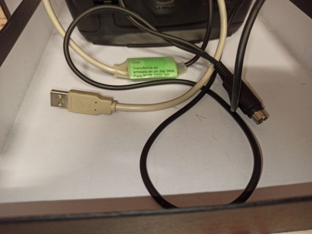 Emisora Walkera para helicopteros.