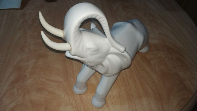 Elefante porcelana