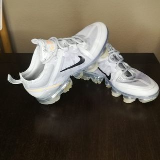 Bambas Nike Air vapormax 2019 de segunda mano por 45 EUR en Esplugues de  Llobregat en WALLAPOP
