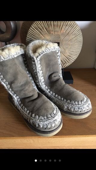 Botas Mou de segunda mano por 85 EUR en Barcelona en WALLAPOP