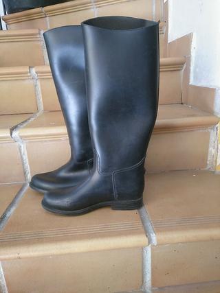 Botas equitación decathlon de segunda mano por 8 EUR en Armilla en WALLAPOP