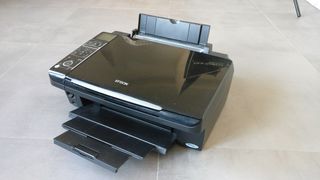 Impresora con escáner Epson Stylus SX405 de segunda mano por 30 EUR en  Alcoy en WALLAPOP
