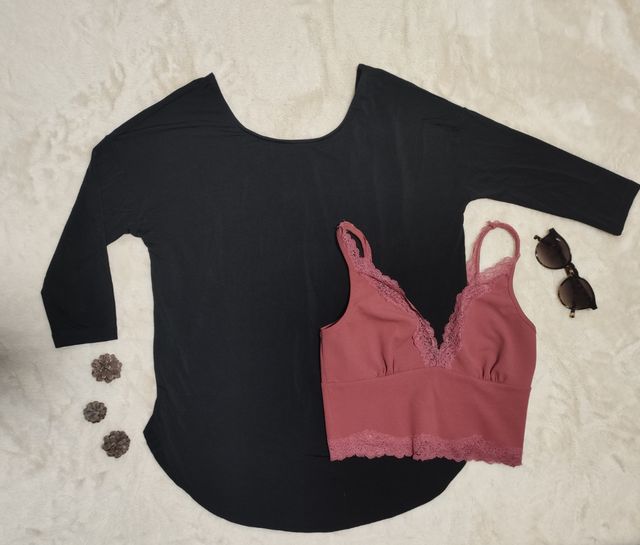 Camiseta espalda descubierta Stradivarius