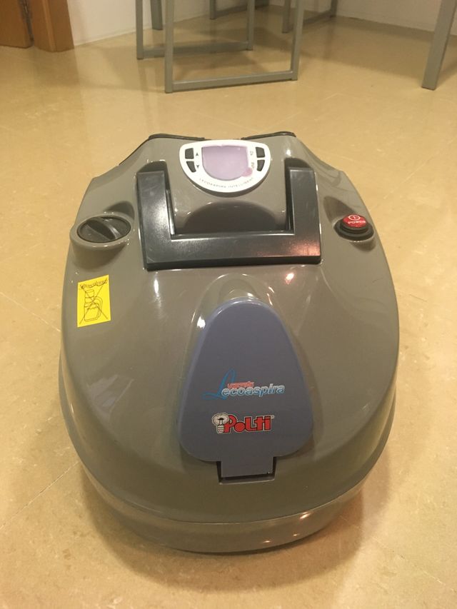 Vaporetto Polti Intelligent + centro de planchado