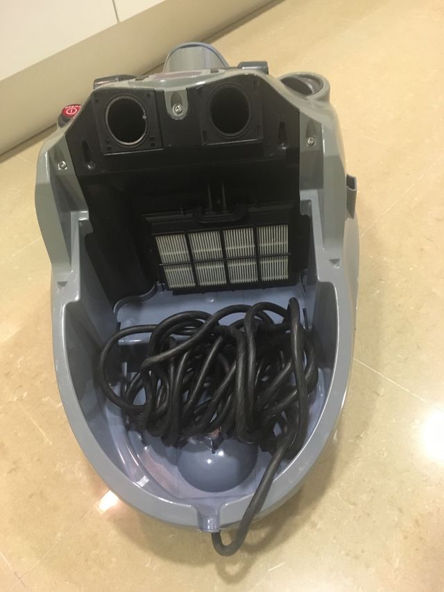 Vaporetto Polti Intelligent + centro de planchado