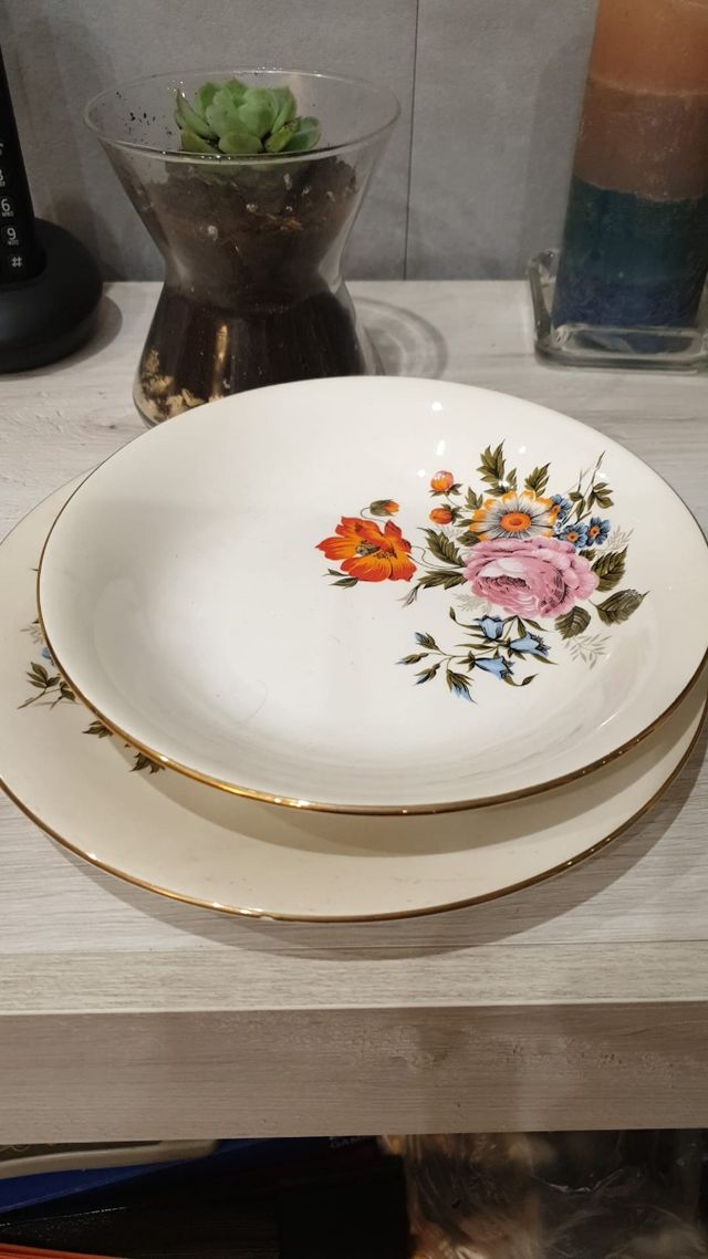 Vajilla completa San Claudio antigua