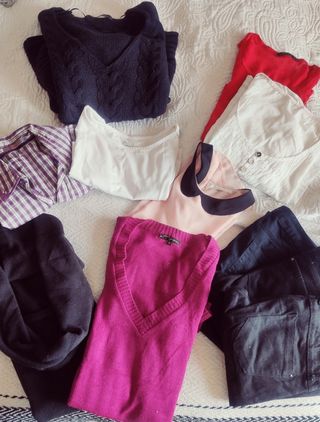 Lote ropa mujer talla S de segunda mano por 6 EUR en Cornellà de Llobregat  en WALLAPOP
