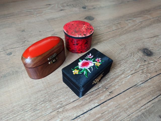 tres cajitas decorativas