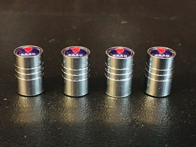 Tapones para válvulas de ruedas SAAB a estrenar.