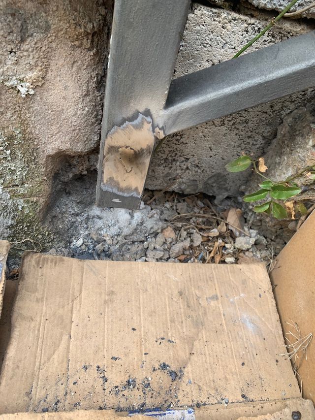 Reparaciones de puertas, escaleras, barandillas...