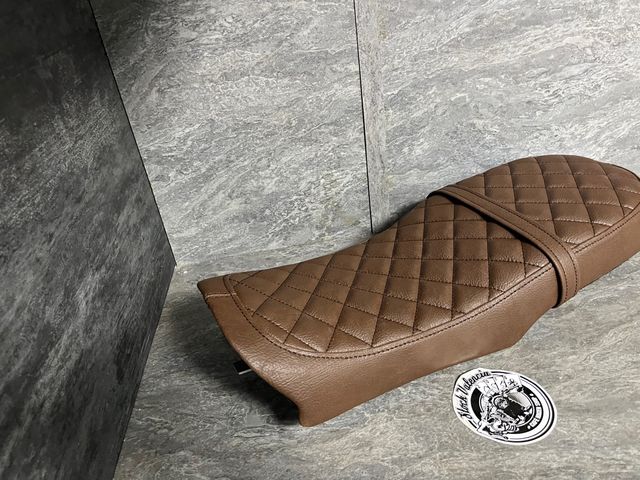 Asiento bmw k100 café racer