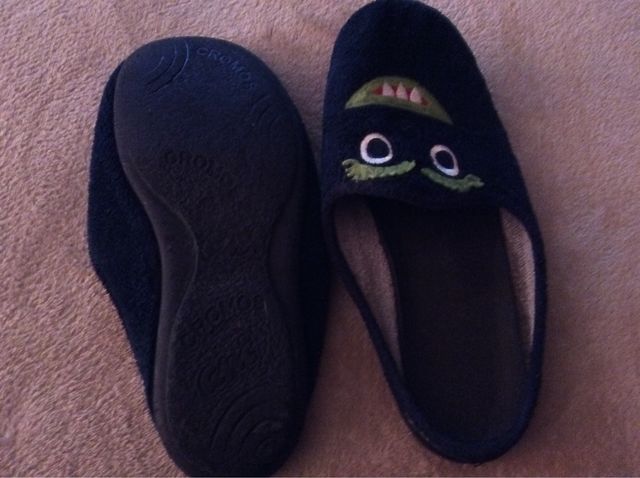 Zapatilla casa niño