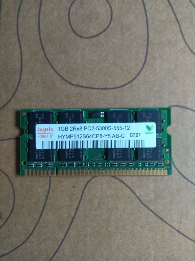 MEMORIA PORTATIL HYNIX 1GB PC2-5300S. DDR2-667MHz